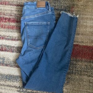 American Eagle size 8 jeans